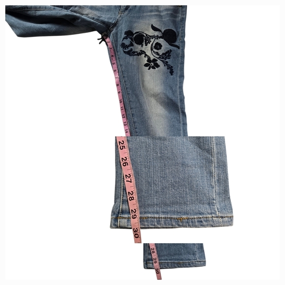 Anthropologie Pilcro Hyphen Floral Embroidered Jeans - Picture 15 of 15